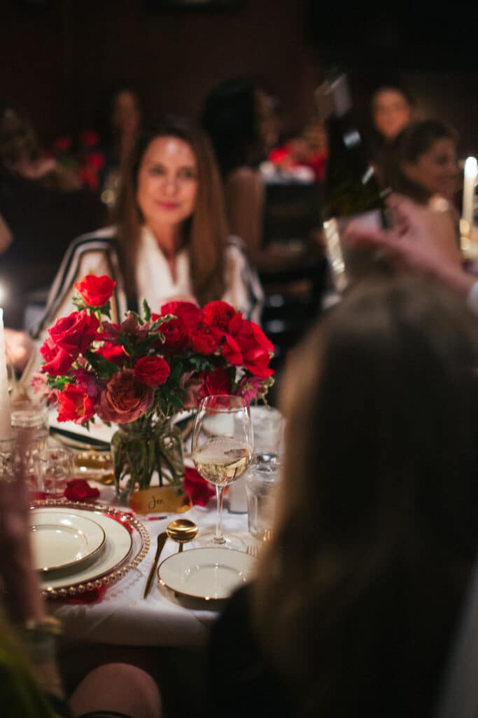 friends-seating-in-the-table