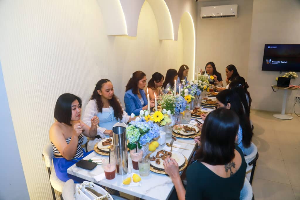 little baker and friends eating