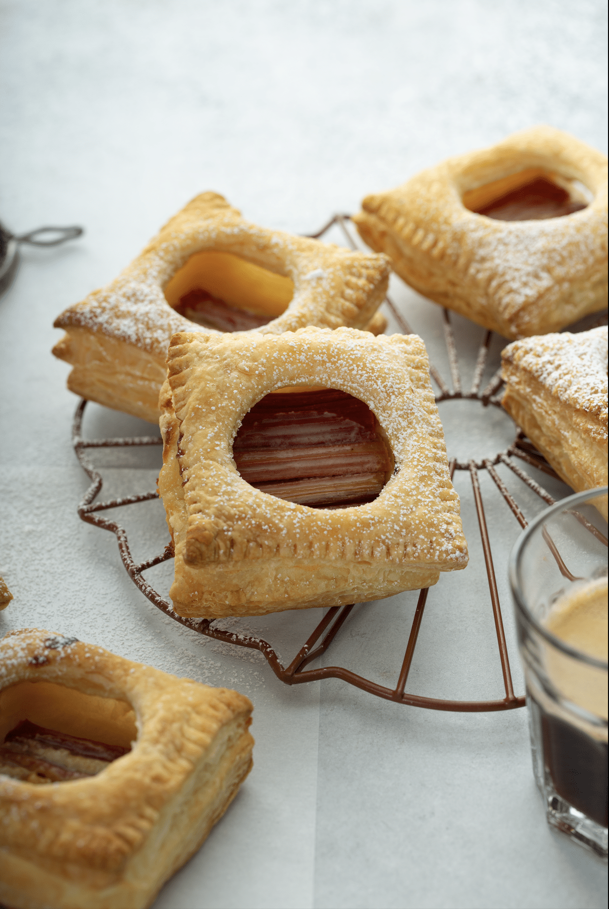 lovely rhubarb puff pastries