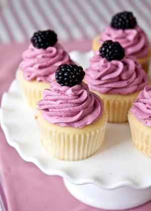 Easy Lemon Cupcakes with Blackberry Buttercream Frosting