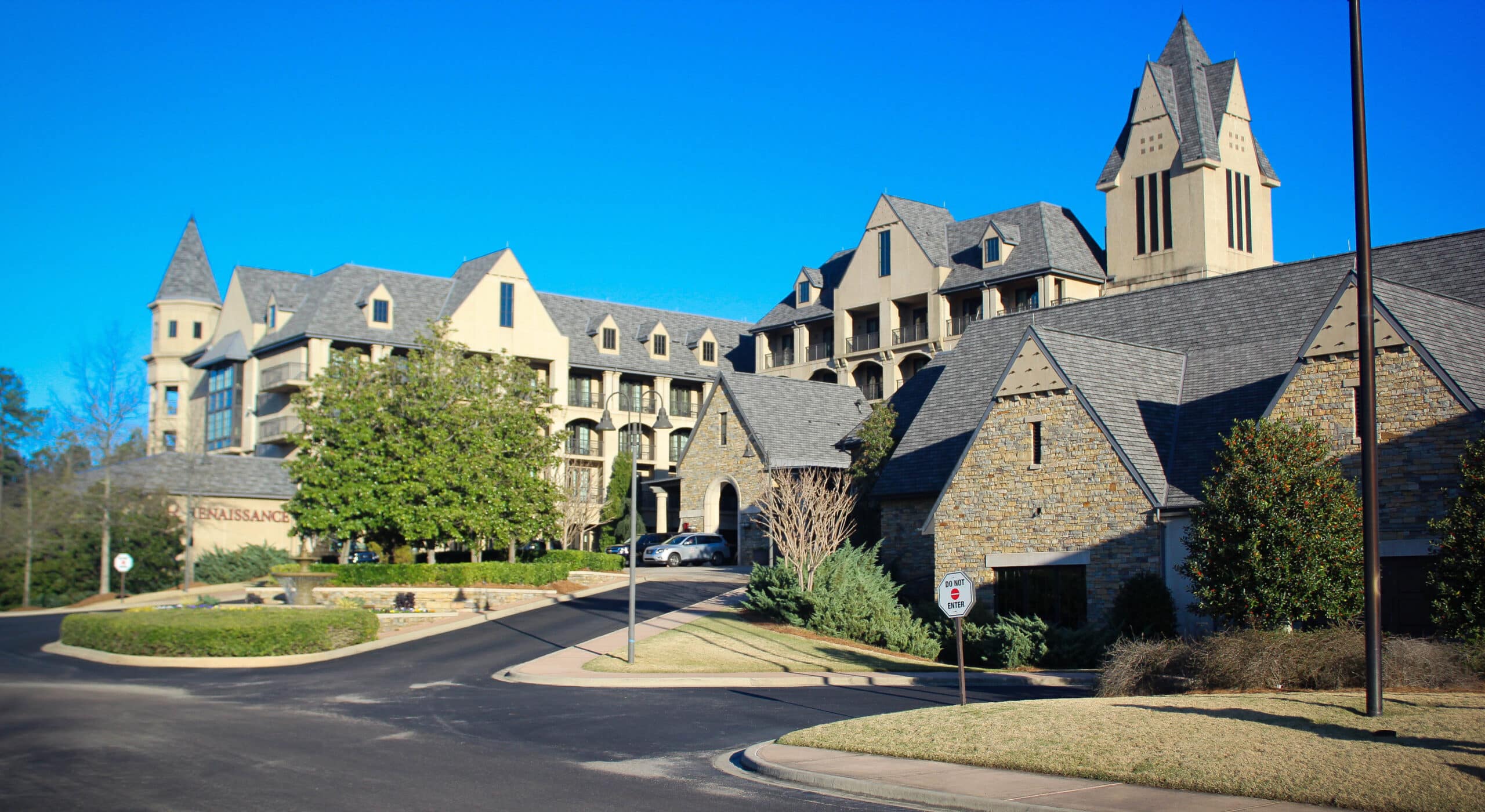 stunning golf course and resort view at Ross Bridge Golf Resort and Spa in Alabama image