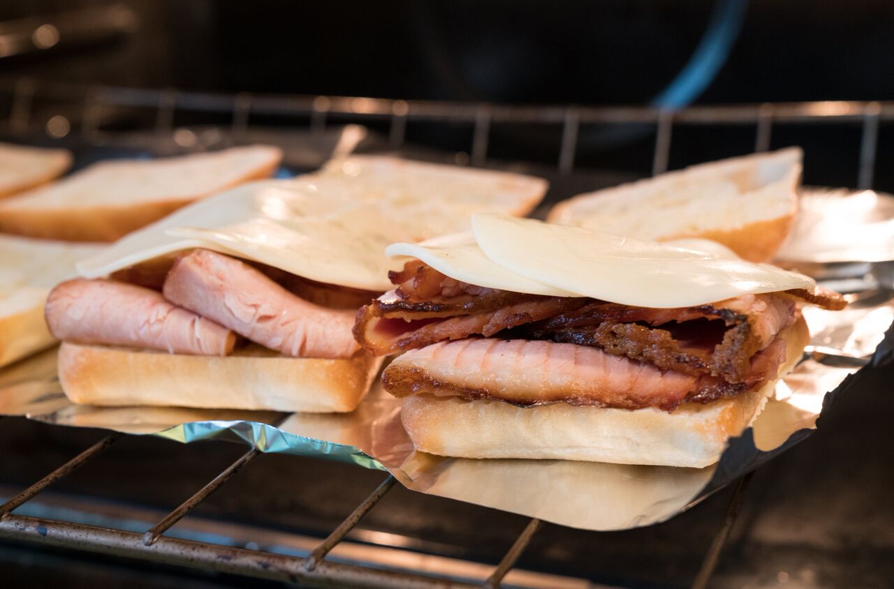 20180306 dsc02738 preview for hot ham and provolone sandwich on toasted bread for lunch