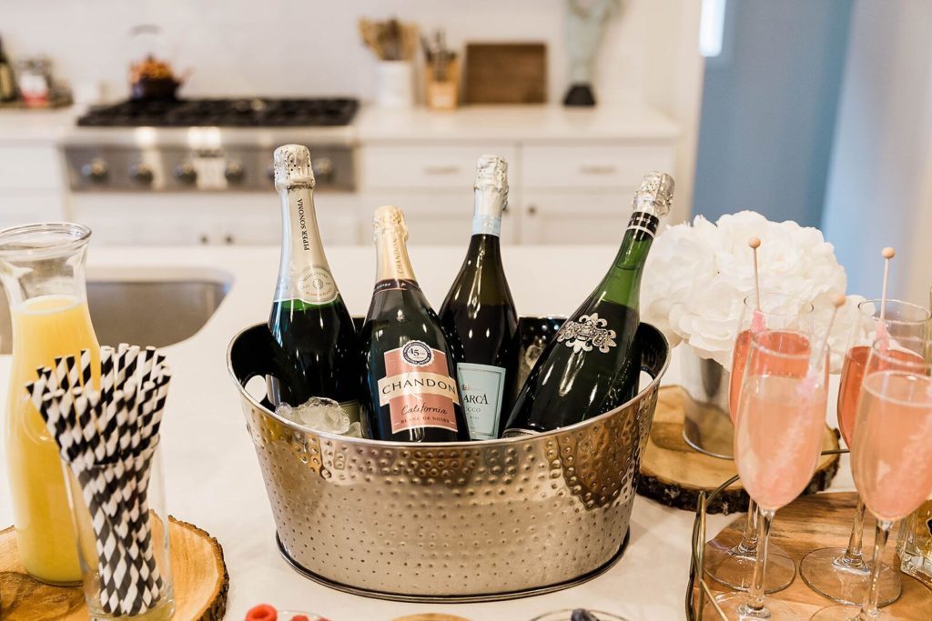 How to Setup a Holiday Mimosa Bar - Eating With Erica