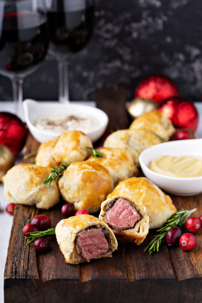 Mini-Beef-Wellingtons-with-Horseradish-Cream-Holiday-Entertaining-Foodie-Food-blogger-eatingwitherica-individual-beef-wellington-holiday-recipes-idea-atlanta-holiday-atlanta-recipes-eating-with-erica-foodie-fox5