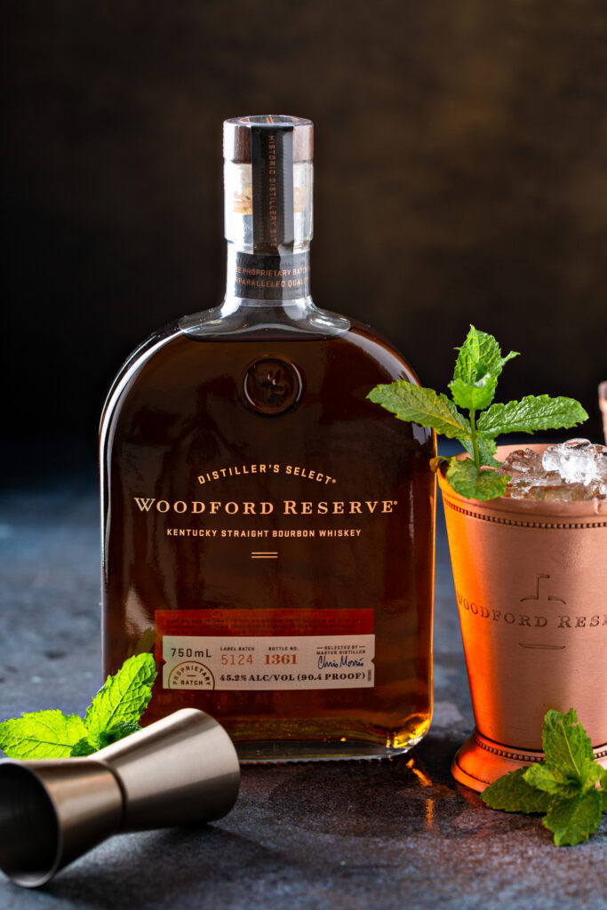 Bourbon-Peach-Tea-Smash-eating-with-erica-foodie-food-blogger-draper-James-Louisville-Kentucky-woodford-reserve-cocktail-blogger-woodford-reserve-price-woodford-reserve-distillery-tour-woodford-reserve-double-oaked-woodford-reserve-master’s-collection-woodford-reserve-rye-woodford-reserve-batch-proof-woodford-reserve-750ml-louisville-kentucky-Reese-witherspoon-draper-james-atlanta-ga-kentucky-derby-classic-mint-julep-woodford-reserve-brown-foreman-erica-key-eating-with-erica