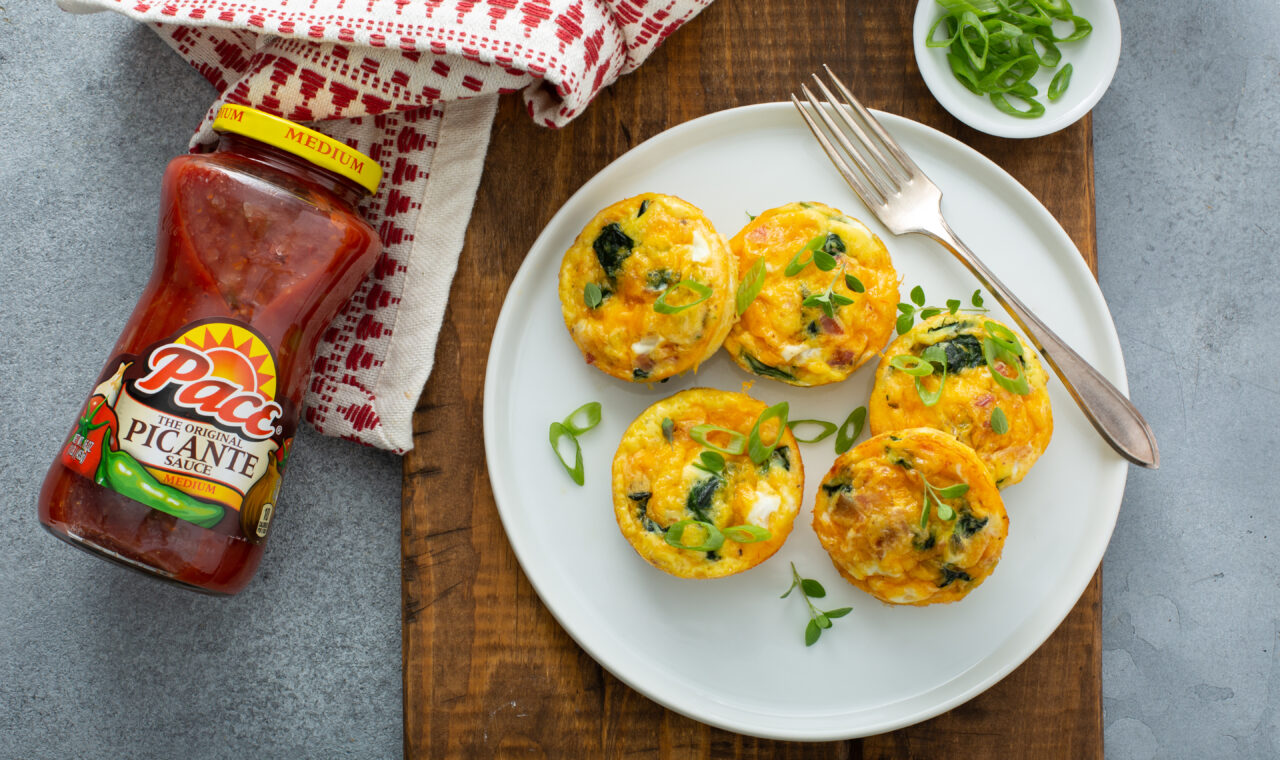 This Easy Baked, Bacon, Spinach and Cheese Egg Muffins are the perfect breakfast meal for on the go. They are delicious, healthy and you can make them multiple ways- CLICK HERE to see how!