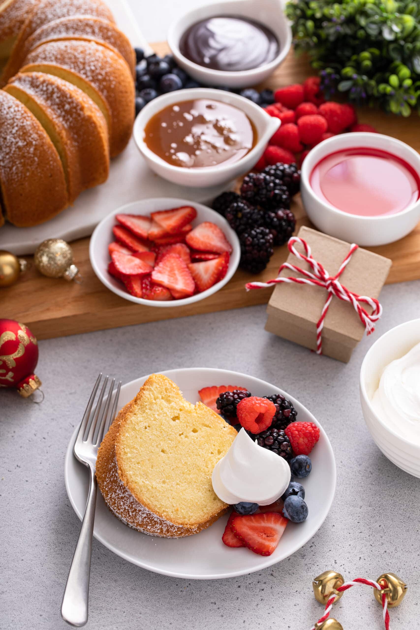 pound cake bar