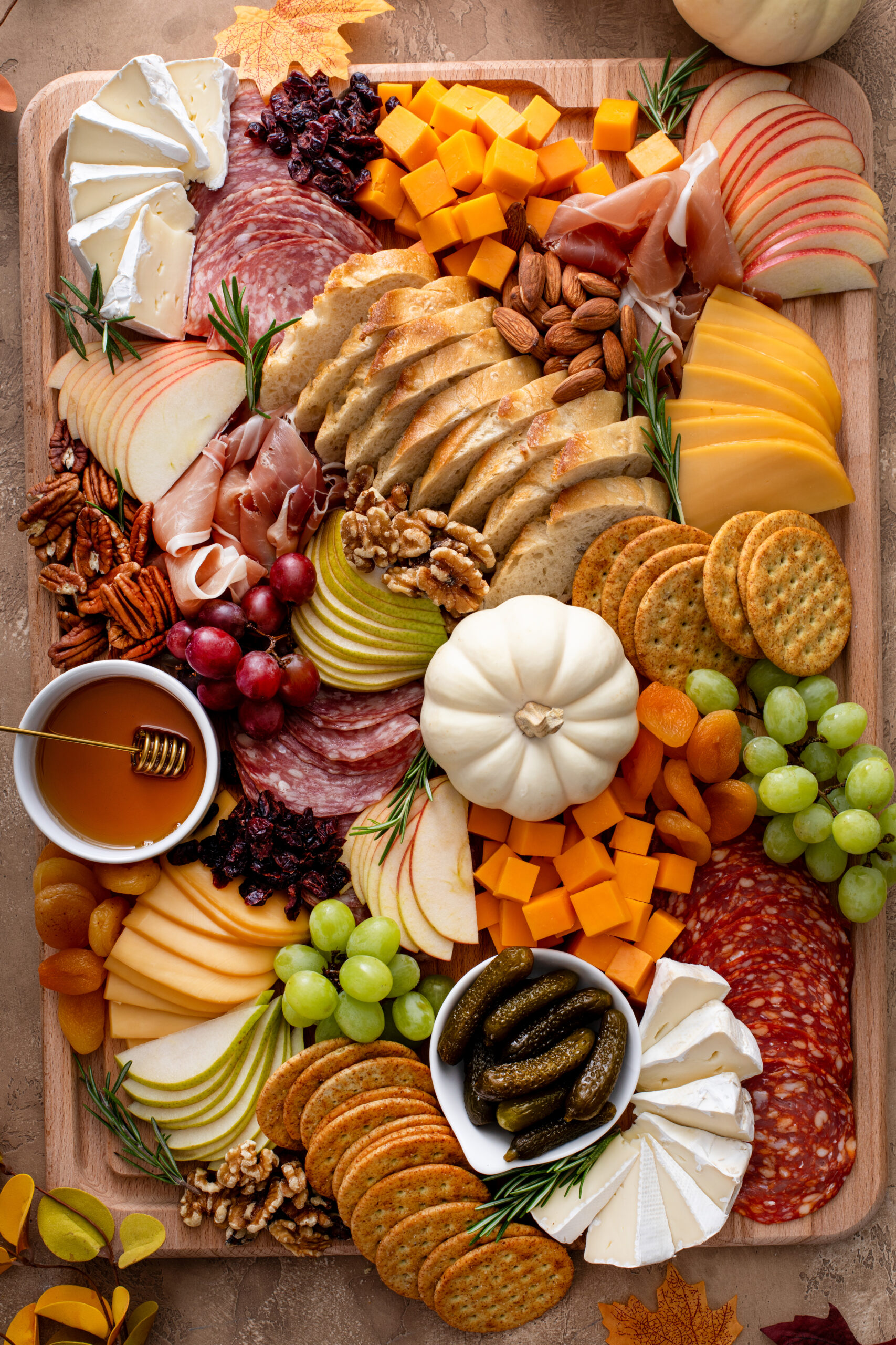 Simple Savory Fall Grazing Board {Charcuterie Board} - Craft Create Cook