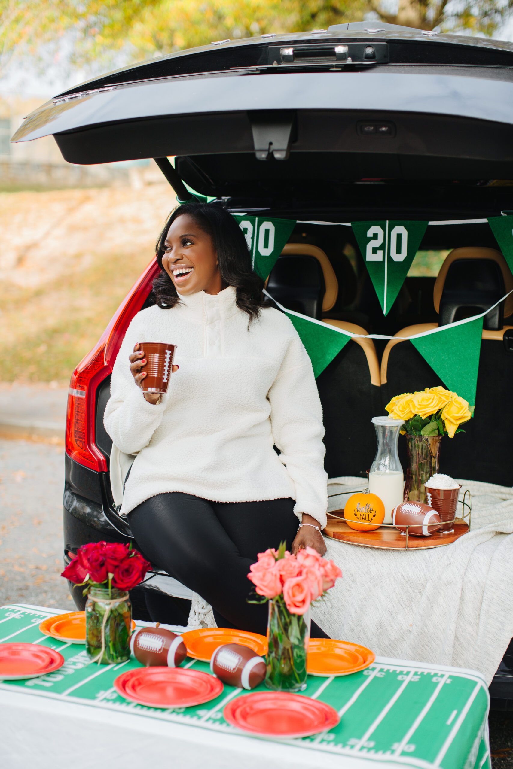 Looking to tailgate this year at your favorite sporting event? CLICK HERE for some awesome tips to tailgate like a pro!