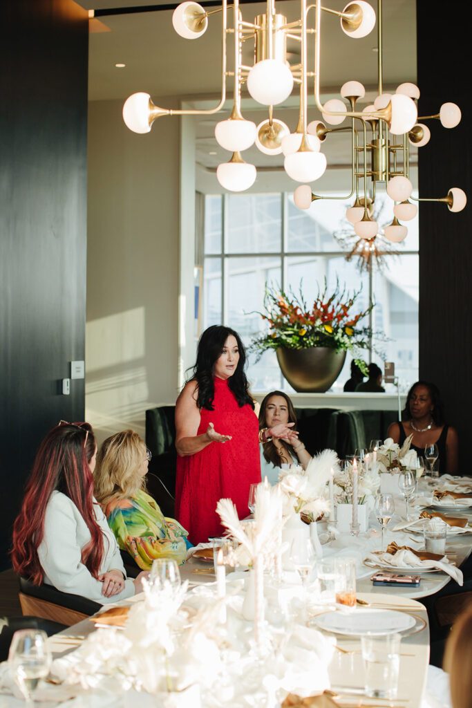 Join us for a recap of EWE Supper Club’s VIP dinner at Capolinea Atlanta. It was a perfect evening of exquisite food, intimate company, and stunning ambiance at Signal by Hilton Atlanta.