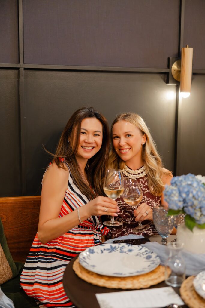 This summer, EWE Supper Club’s intimate event at the Garden & Gun Club in Atlanta brought together flavorful dishes and inspiring conversations for a memorable afternoon of connection and warmth.
