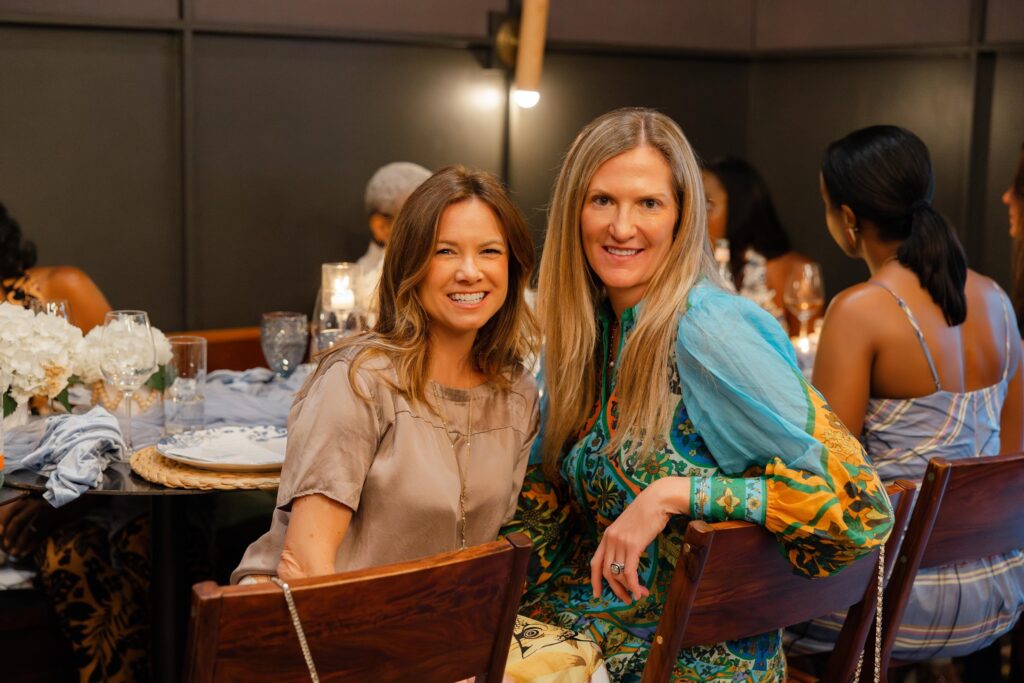 This summer, EWE Supper Club’s intimate event at the Garden & Gun Club in Atlanta brought together flavorful dishes and inspiring conversations for a memorable afternoon of connection and warmth.