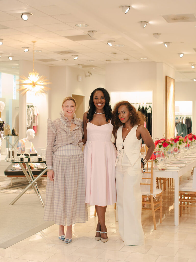Elevate your event experience with Eating With Erica Supper Club’s Spring Fashion Luncheon at Neiman Marcus Café Atlanta. Fashion, food, and seasonal tablescapes created an unforgettable afternoon