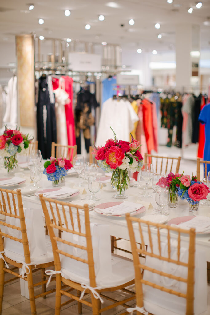 Discover the perfect mix of fashion and food at Eating With Erica Supper Club’s Spring Fashion Luncheon at Neiman Marcus Café Atlanta. A day of elevated entertaining, spring fashion, and networking.