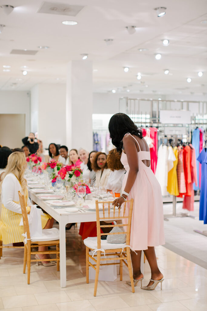 Elevate your event experience with Eating With Erica Supper Club’s Spring Fashion Luncheon at Neiman Marcus Café Atlanta. Fashion, food, and seasonal tablescapes created an unforgettable afternoon