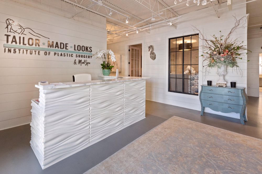 Your next beauty experience in Atlanta awaits. From facials and fillers to rejuvenating body treatments, these top Atlanta medspas from Eating with Ericas Hot List offer the self-care upgrade you deserve.
