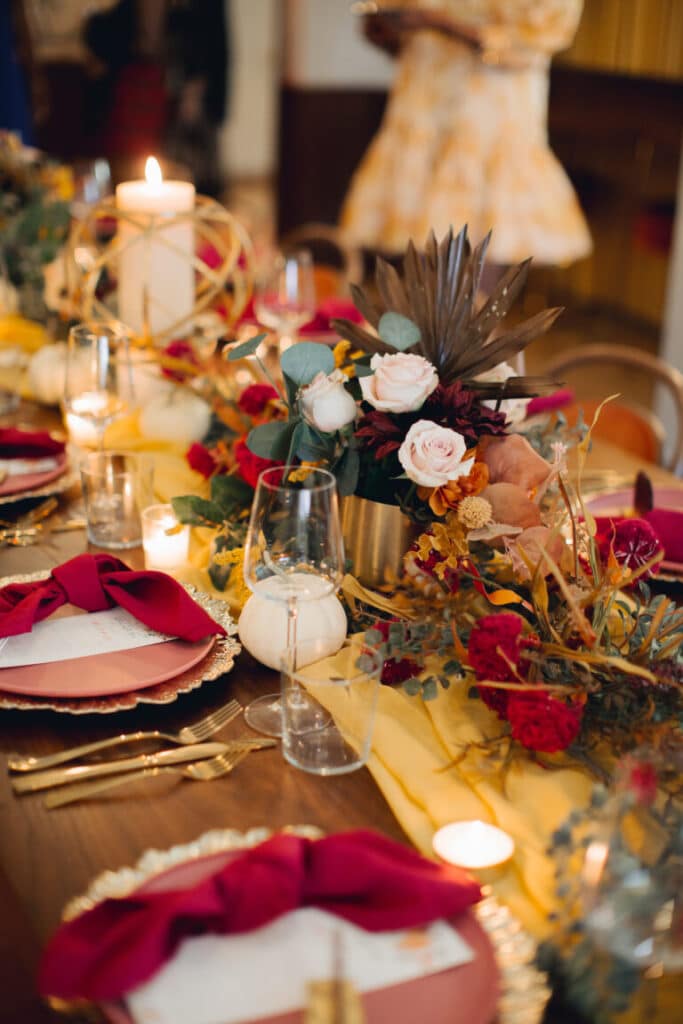 Le Bon Nosh Tablescape
