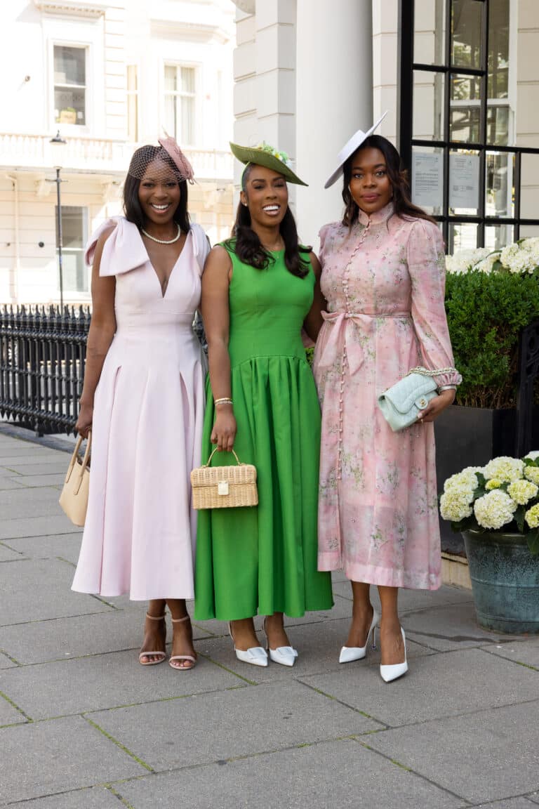 Loving friends in Ascot