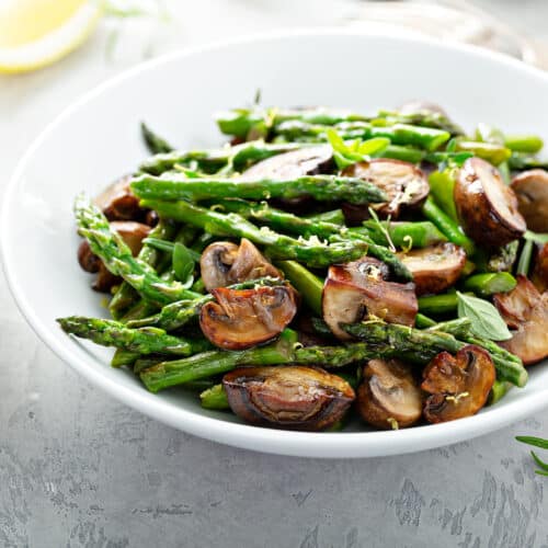 delicious sauteed asparagus with mushroom