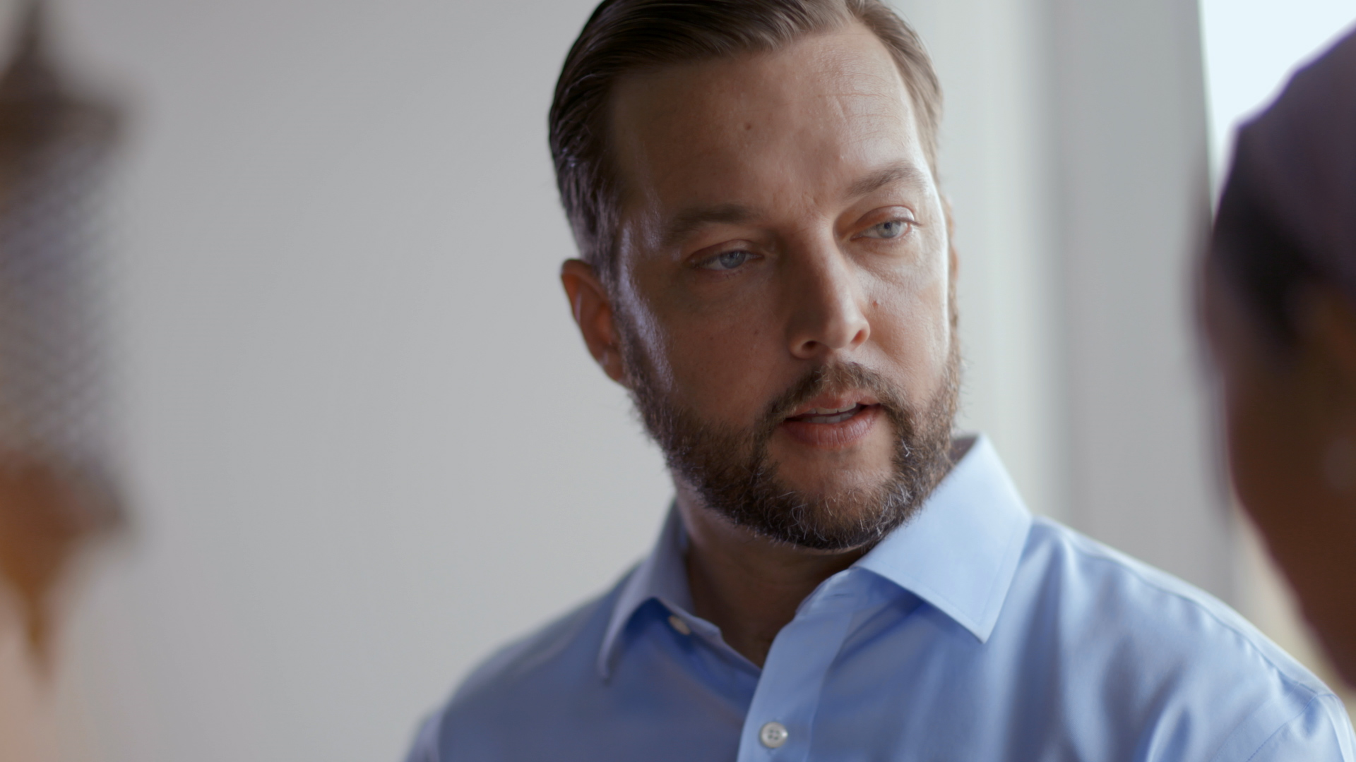William Mellon, winner of the MICHELIN Sommelier Award, in a white shirt